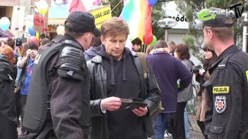 Narodowcy leczą homoseksualistów