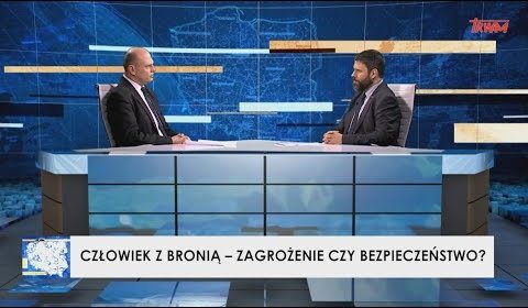 Człowiek z bronią – zagrożenie czy bezpieczeństwo?