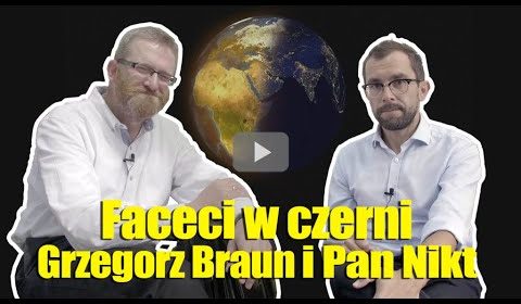 Faceci w czerni