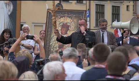 Odezwa Polskich Katolików trafiła do biskupów